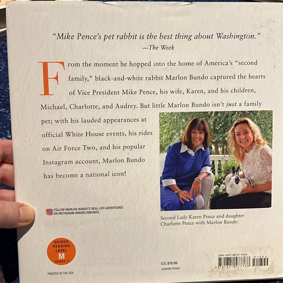 NWOT Bunny book from vice president - Picture 6 of 6